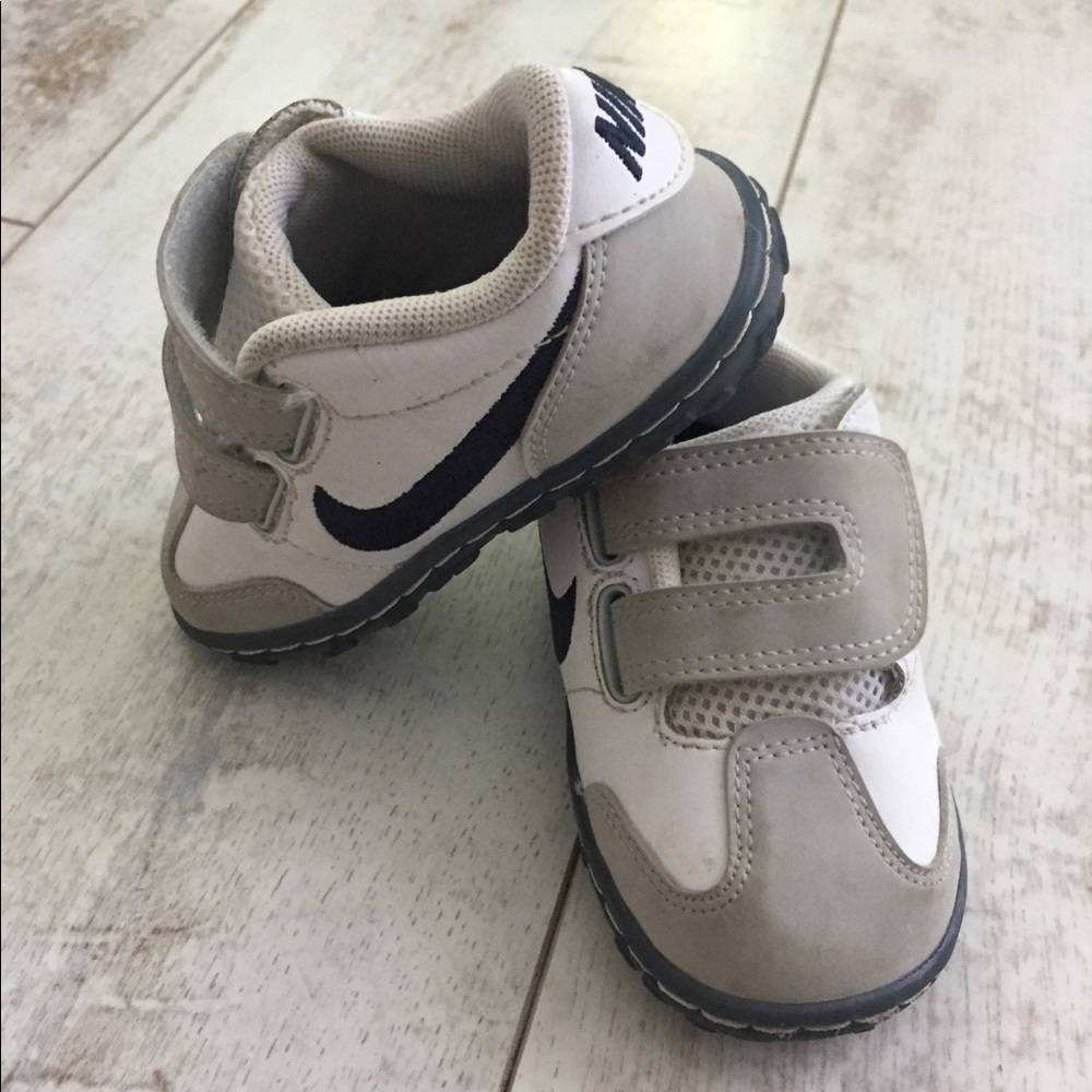 Nike Toddler Milestones Sneakers